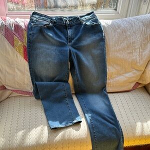 Eddie Bauer Women's Straight Leg Blue Jeans